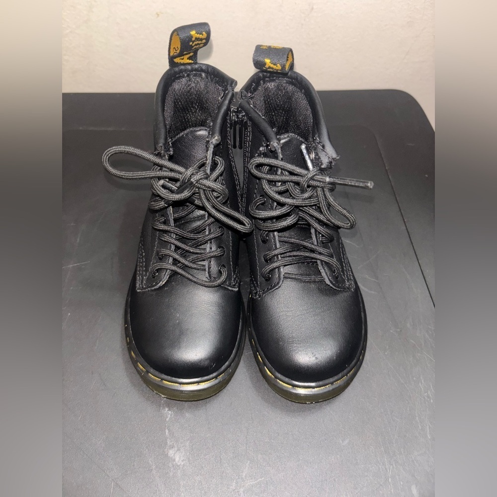 Dr. Martens 1460 T Kids Black Leather
Lace Up Boots Us 7 - Picture 1 of 7